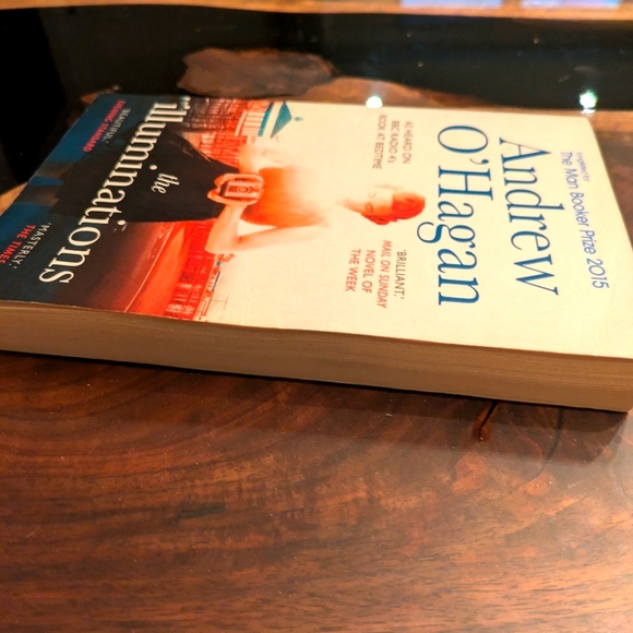 Books - Picture 3 of 3